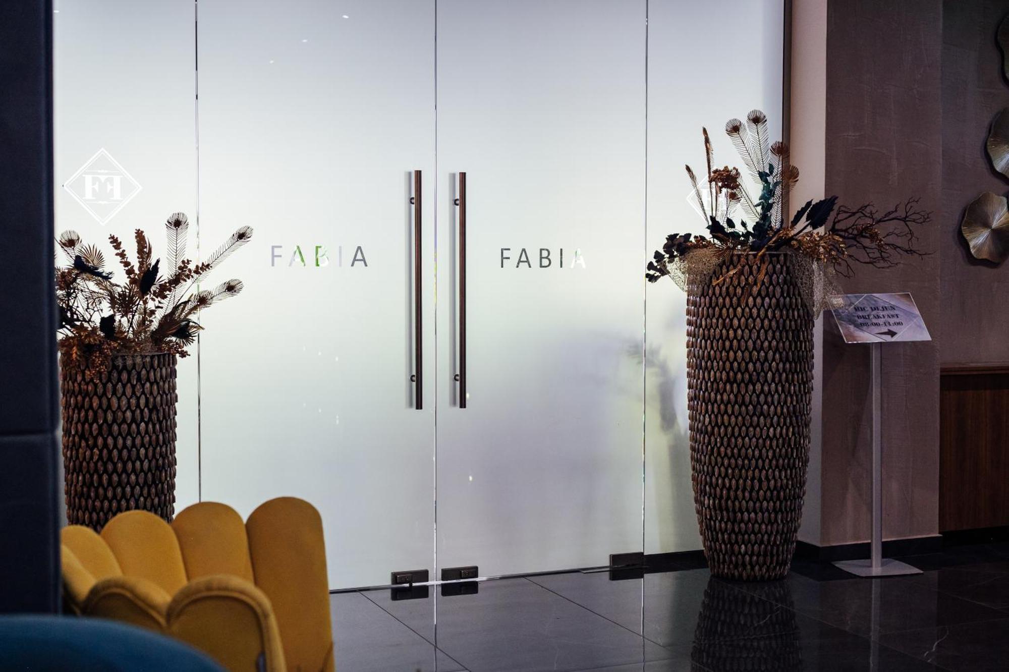Fabesca Boutique Hotel & Spa Sovata Exterior photo